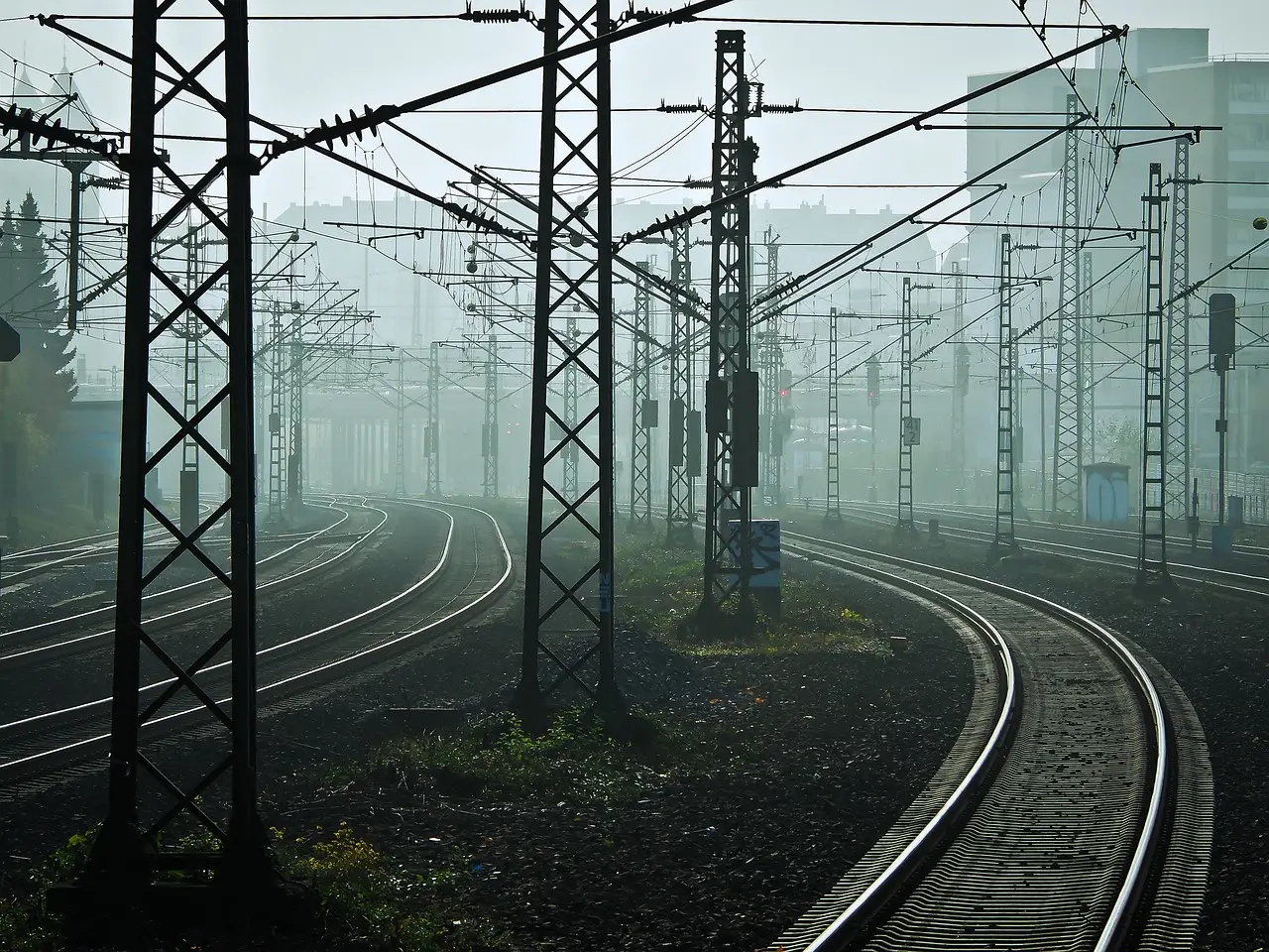 New weather station installed in Gobowen to help improve rail safety - Border Counties Advertizer